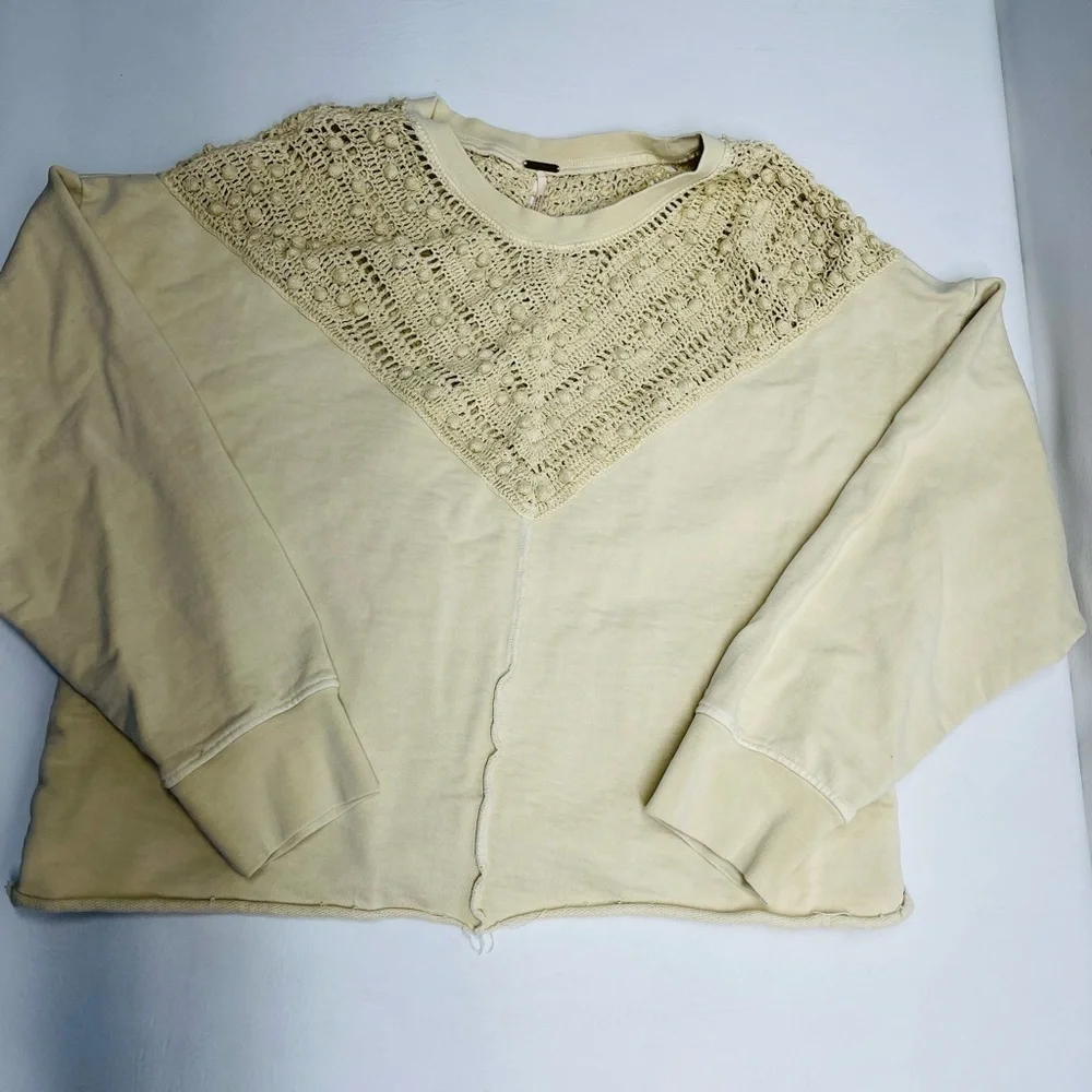 Free people crochet crop sweatshirt size M